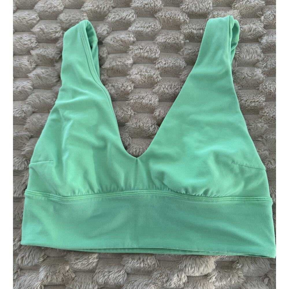 Lululemon Align V-Neck Green Bra Light Support Size 8